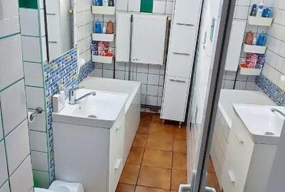Apartament cu 3 camere semidecomandat în Central - 3