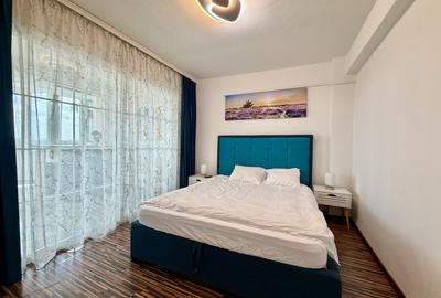 Apartament cu 2 camere semidecomandat, mobilat în Central