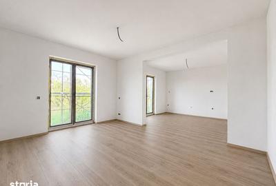 Casă cu 5 camere cu Teren 200 Mp în Giroc