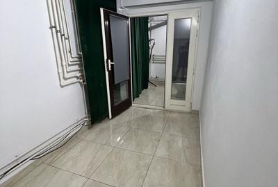 Spațiu comercial, de 96 mp, în Central - 6