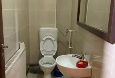 Casă cu 8 camere cu Teren 502 Mp în Castelul Peleș - 2