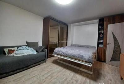 Garsonieră decomandată în Vitan