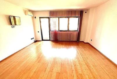 Apartament cu 2 camere decomandat în Timpuri Noi