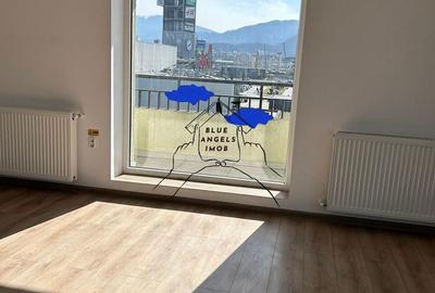 Apartament cu 3 camere în Tractorul - 12