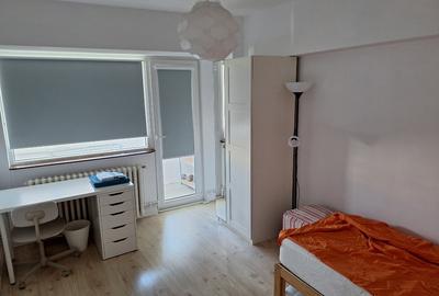 Apartament cu 5 camere decomandat în 1 Mai - 5