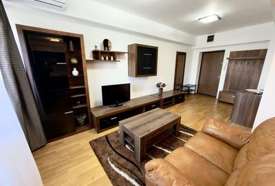 Apartament cu 2 camere semidecomandat, mobilat în Eminescu