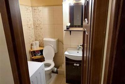 Apartament cu 3 camere decomandat, mobilat în Aradului