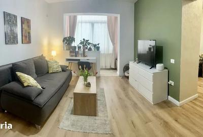 Apartament cu 3 camere în Tomis III
