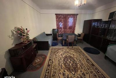 Casă cu 4 camere cu Teren 250 Mp în Pocola - 8