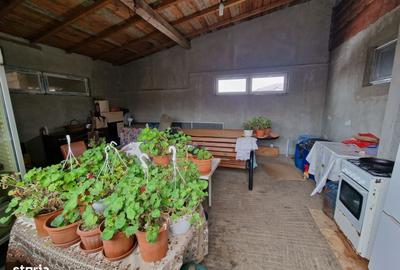 Casă cu 3 camere în Crețești - 9