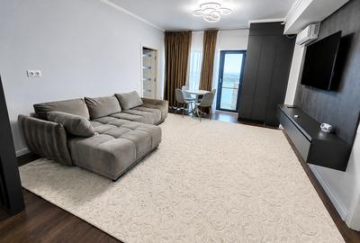 Apartament cu 3 camere decomandat în Faleză