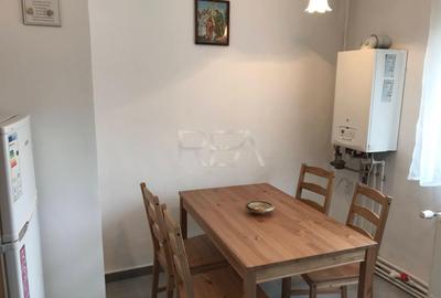 Apartament cu 3 camere decomandat în Rahova