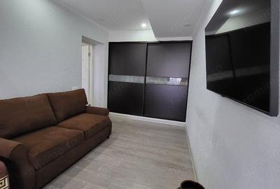Apartament cu 2 camere decomandat în Eroii Revoluției - 2