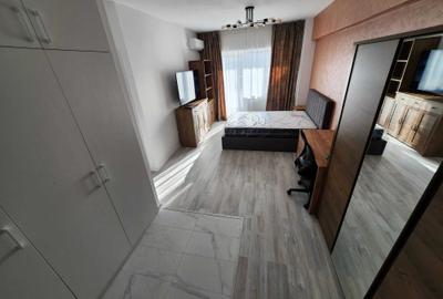 Garsonieră decomandată în Central - 3