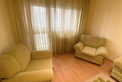 Apartament cu 2 camere decomandat în Basarabia
