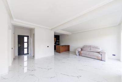 Duplex cu 4 camere cu Canalizare în Dumbrăvița - 7
