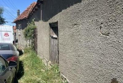 Casă cu 8 camere cu Teren 250 Mp în Măgești - 2