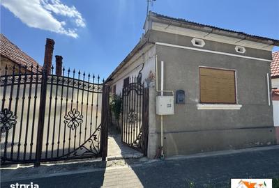 Casă cu 4 camere cu Teren 569 Mp în Central - 9