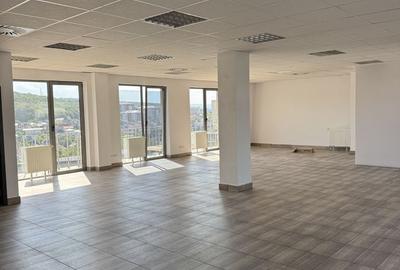 Spațiu comercial, de 127 mp, în Central