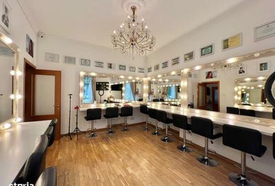 Apartament cu 4 camere în Romană