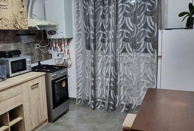Apartament cu 2 camere semidecomandat în Central - 1