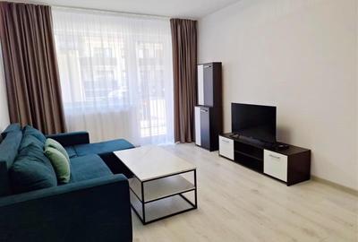 Apartament cu 3 camere decomandat în Tractorul - 2