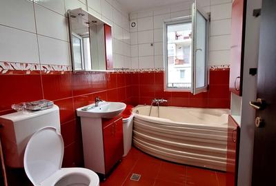 Apartament cu 2 camere decomandat în Florești