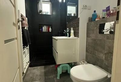 Apartament cu 3 camere semidecomandat în Hipodrom