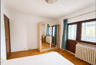 Apartament cu 3 camere decomandat în Unirii - 1