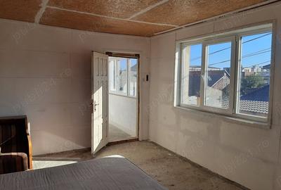 Casă cu 5 camere în Năvodari - 10
