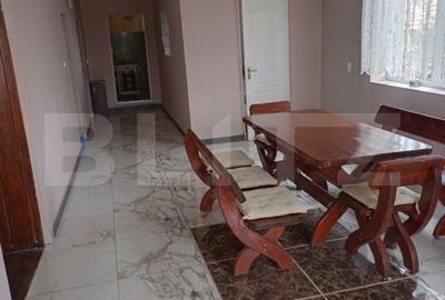 Casă cu 4 camere cu Teren 798 Mp în Doba