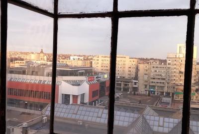Apartament cu 3 camere decomandat în Hala Centrală - 12