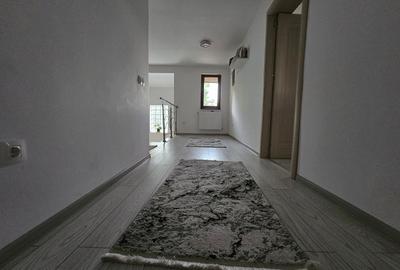 Casă cu Teren 200 Mp în Theodor Pallady