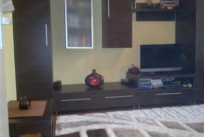 Garsonieră decomandată în Gara de Nord