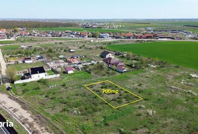 Teren de 700 mp, în Vânători - 3
