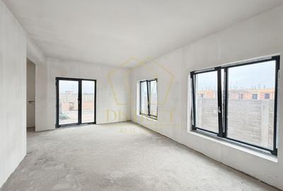 Duplex cu 5 camere cu Canalizare în Moșnița Nouă - 1