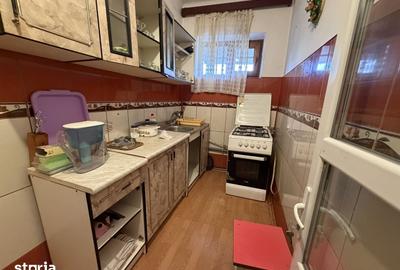 Casă cu 6 camere cu Teren 395 Mp în Central - 6