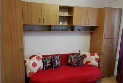 Garsonieră decomandată în Complex Studențesc