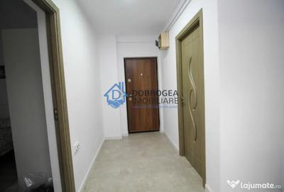 Apartament cu 2 camere decomandat în Păcii - 11