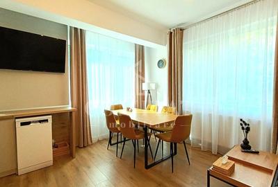 Apartament cu 3 camere semidecomandat, mobilat în Florești