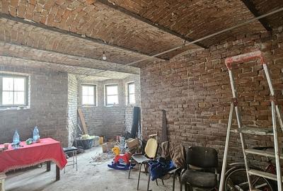 Spațiu comercial, de 161 mp, în Calea Dumbrăvii