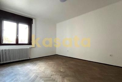 Apartament cu 4 camere circular în Banu Manta - 5