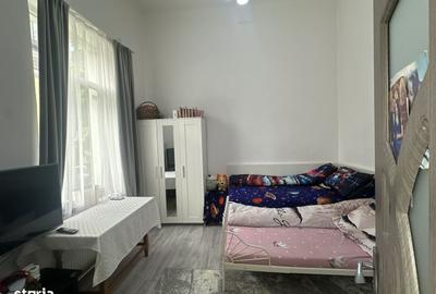 Apartament cu 4 camere în Central
