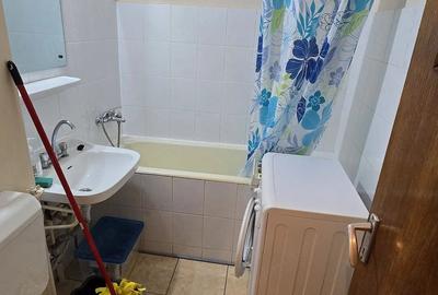 Garsonieră semidecomandată în Drumul Carului