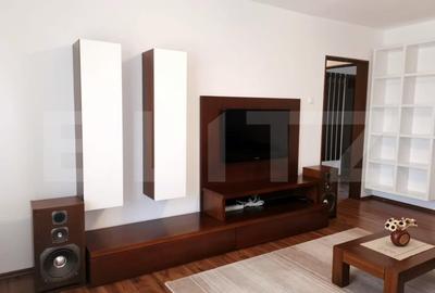 Apartament cu 3 camere semidecomandat, mobilat în Între Lacuri - 2