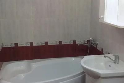 Apartament cu 2 camere semidecomandat în Central - 1