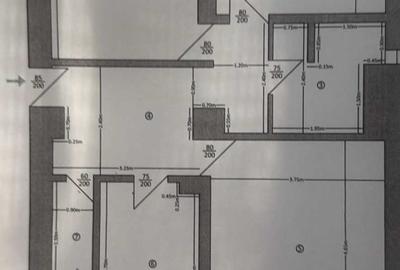 Apartament cu 3 camere decomandat în Central