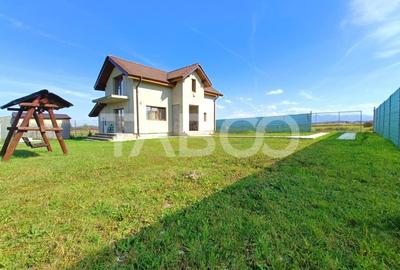 Casă individuală cu 3 camere cu Teren 472 Mp în Arhitecților - Calea Cisnădiei - 1