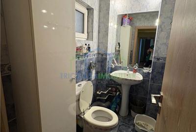 Apartament cu 4 camere semidecomandat în Calea București - 8