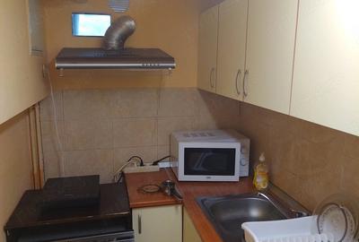 Garsonieră decomandată în Gruia